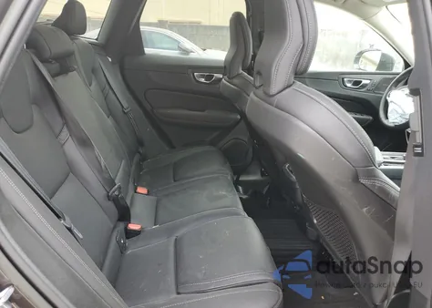 2023 Volvo Xc60 Ultimate z USA, uszkodzony, nr VIN YV4L12DA7P1295138